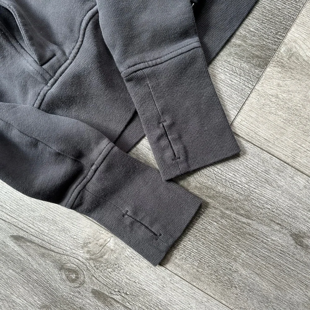 Lululemon Women's Size 2 Dark Gray Full Zip Back To It Hoodie